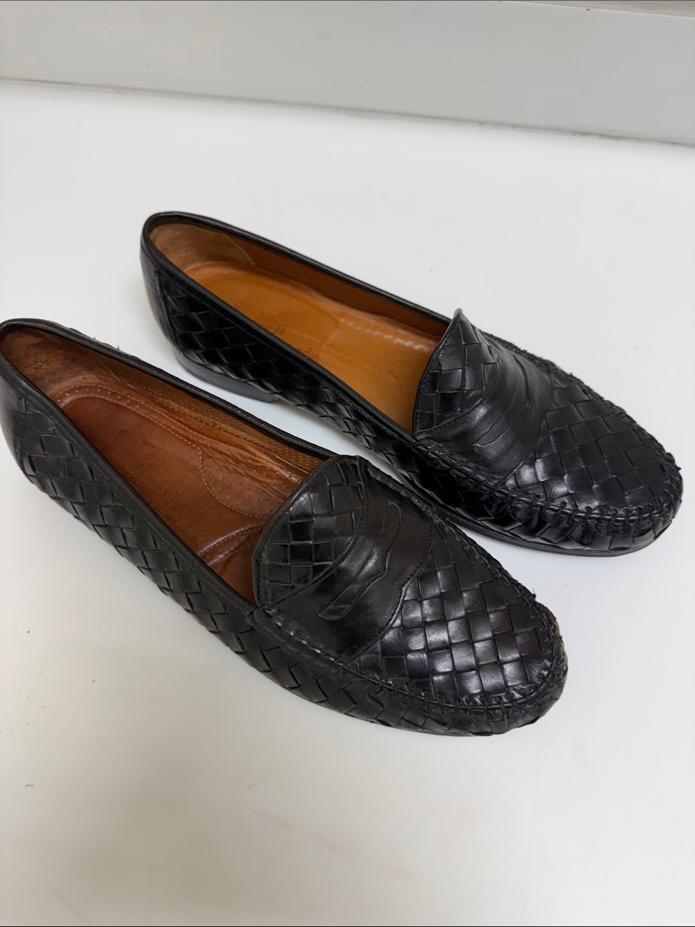 Allen Edmonds Woven Leather Penny Loafers - Black
